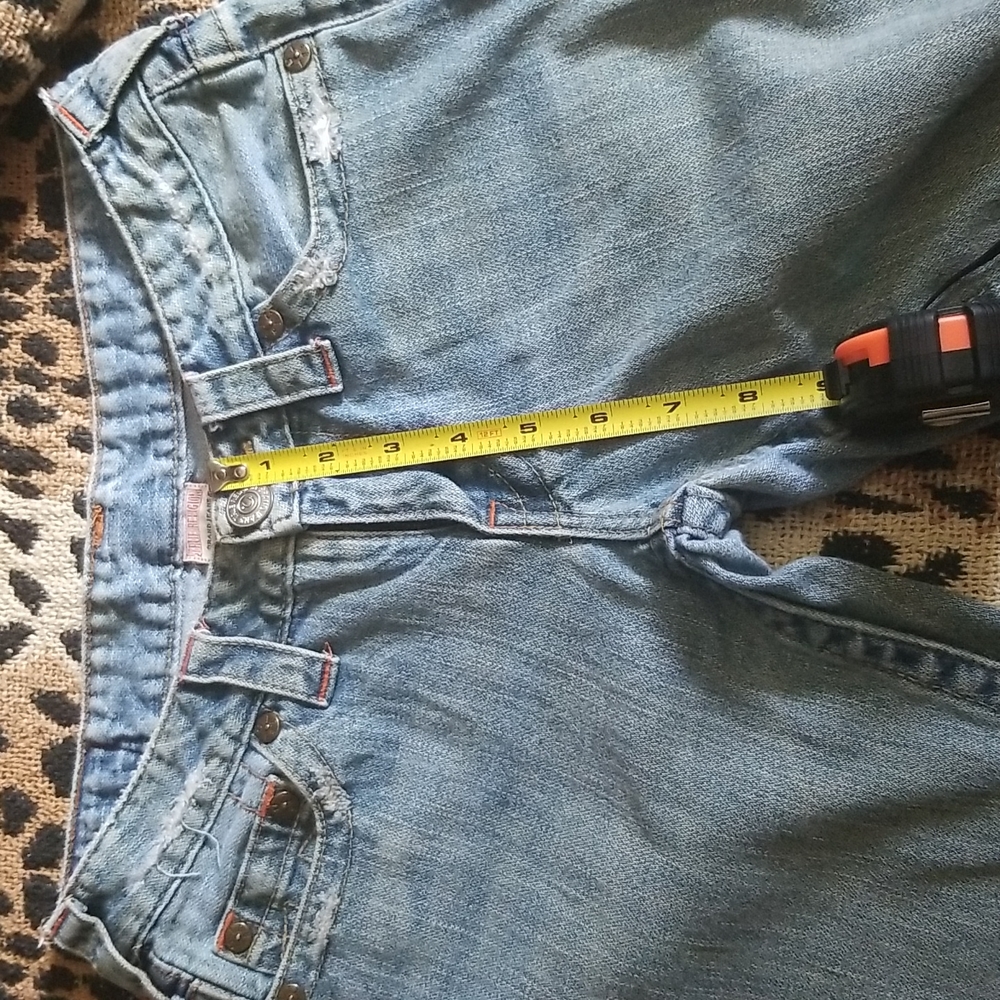 True Religion Distressed Shorts - Picture 7 of 9